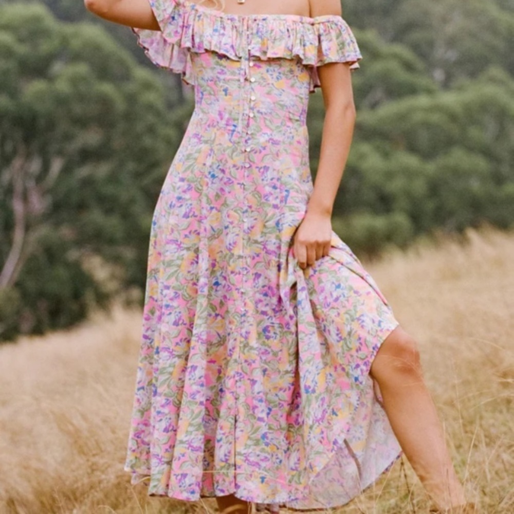 Spell Dollie midi S